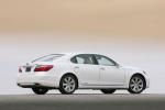 Lexus LS600h L 2010 года